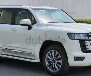 Toyota Land Cruiser, год 2022, цвет White-Gasoline, пробег 0 km