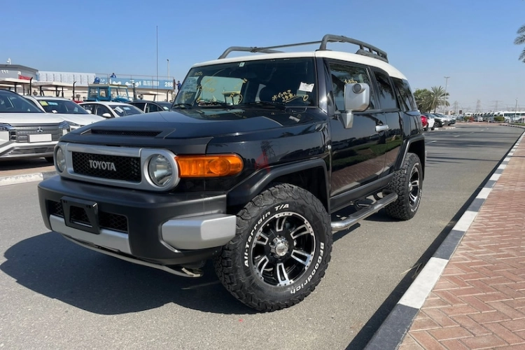 Toyota FJ Cruiser, год 2008, цвет Black-Gasoline, пробег 98,000 km, фото 4302