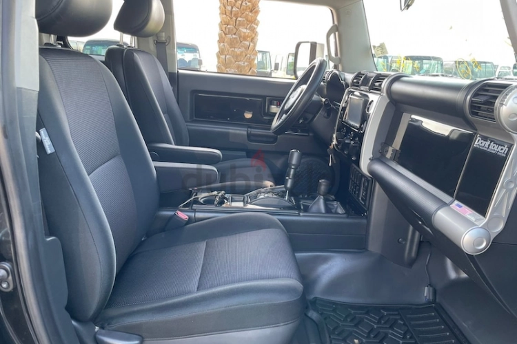 Toyota FJ Cruiser, год 2008, цвет Black-Gasoline, пробег 98,000 km, фото 4311