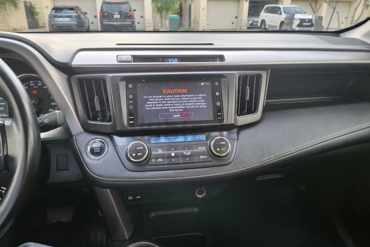 Toyota Rav 4, год 2016, цвет White-Gasoline, пробег 86,000 km, фото 431