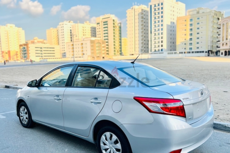 Toyota Yaris, год 2015, цвет Silver-Gasoline, пробег 96,270 km, фото 3296