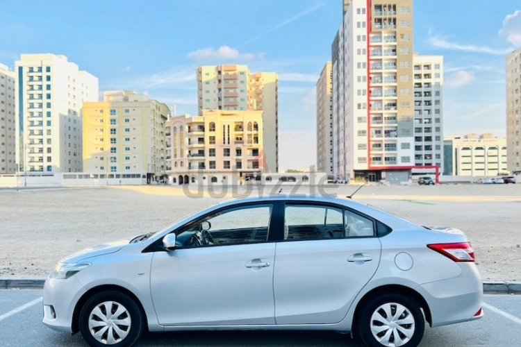Toyota Yaris, год 2015, цвет Silver-Gasoline, пробег 96,270 km, фото 3297