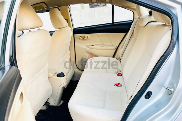 Toyota Yaris, год 2015, цвет Silver-Gasoline, пробег 96,270 km, фото 3298
