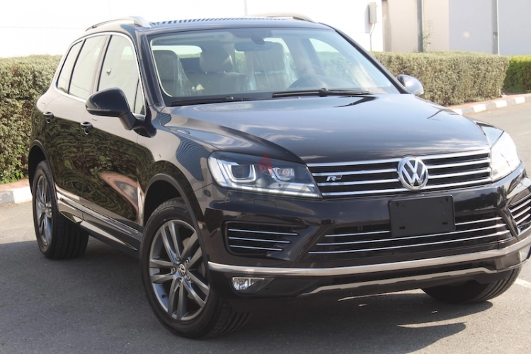 Volkswagen Touareg, год 2017, цвет Black-Gasoline, пробег 125,000 km, фото 4068
