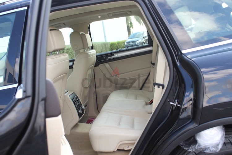 Volkswagen Touareg, год 2017, цвет Black-Gasoline, пробег 125,000 km, фото 4074